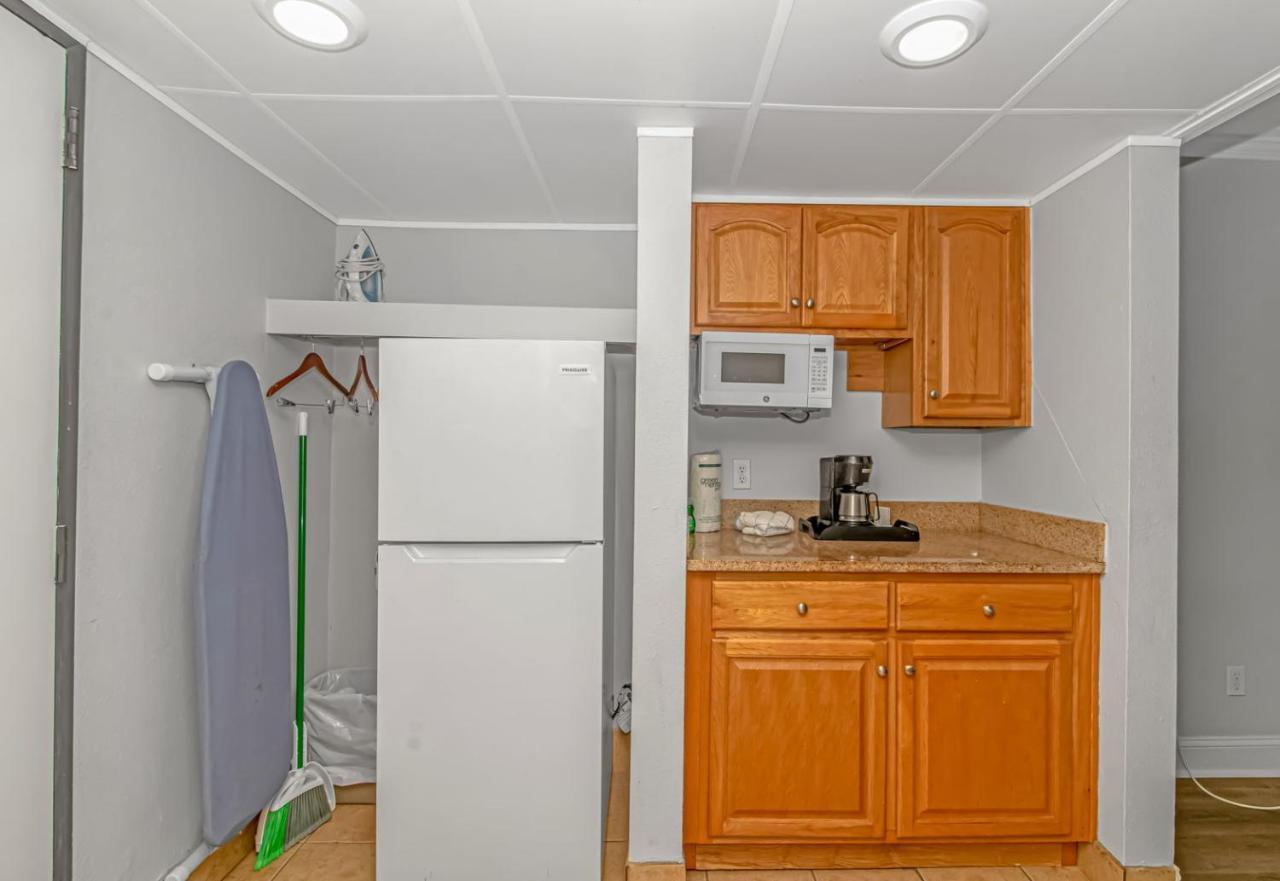Ocean Reef Resort - Direct Oceanfront Studio - Nicely Updated! Perfect For 2-4 Guests! Unit 401 Myrtle Beach Dış mekan fotoğraf