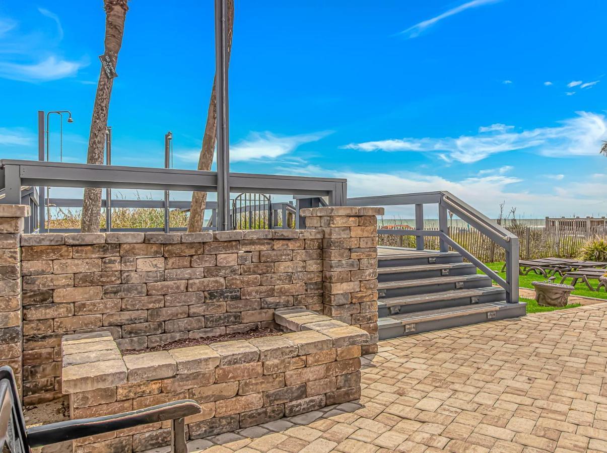 Ocean Reef Resort - Direct Oceanfront Studio - Nicely Updated! Perfect For 2-4 Guests! Unit 401 Myrtle Beach Dış mekan fotoğraf