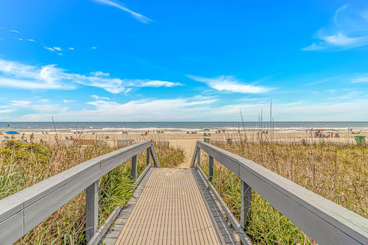 Ocean Reef Resort - Direct Oceanfront Studio - Nicely Updated! Perfect For 2-4 Guests! Unit 401 Myrtle Beach Dış mekan fotoğraf