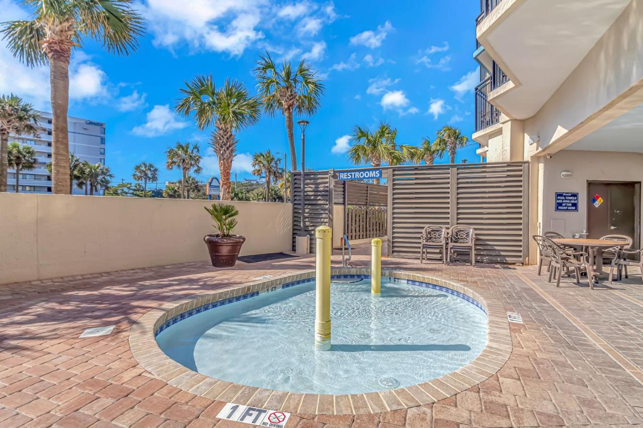 Ocean Reef Resort - Direct Oceanfront Studio - Nicely Updated! Perfect For 2-4 Guests! Unit 401 Myrtle Beach Dış mekan fotoğraf